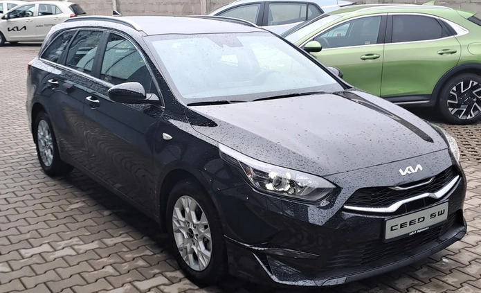 Kia Ceed cena 106500 przebieg: 7000, rok produkcji 2023 z Gniew małe 121